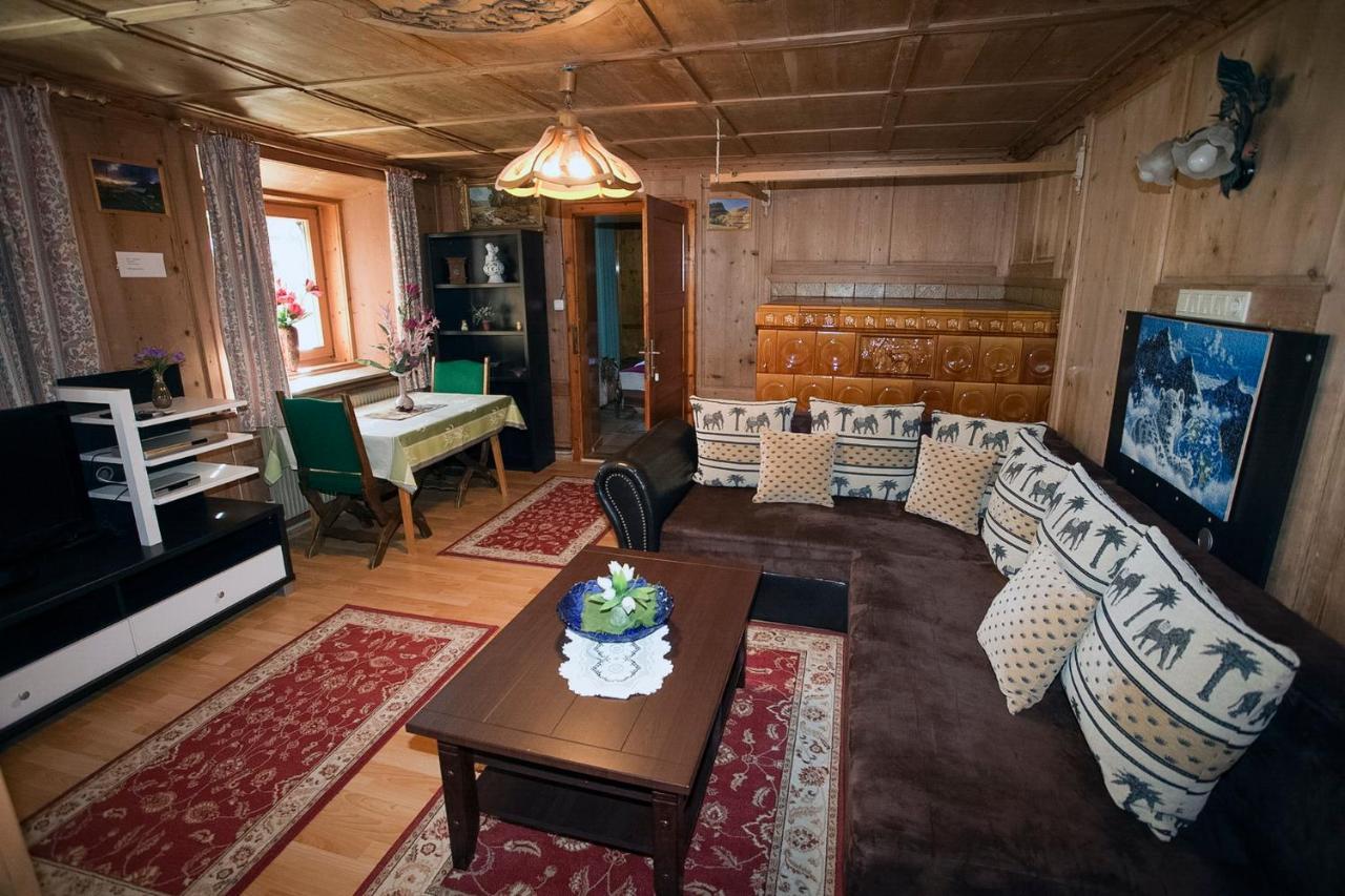 Familien Gruppenunterkunft 2 Ferienwohnungen als Ferienhaus zusammengefasst Häselgehr Exterior foto