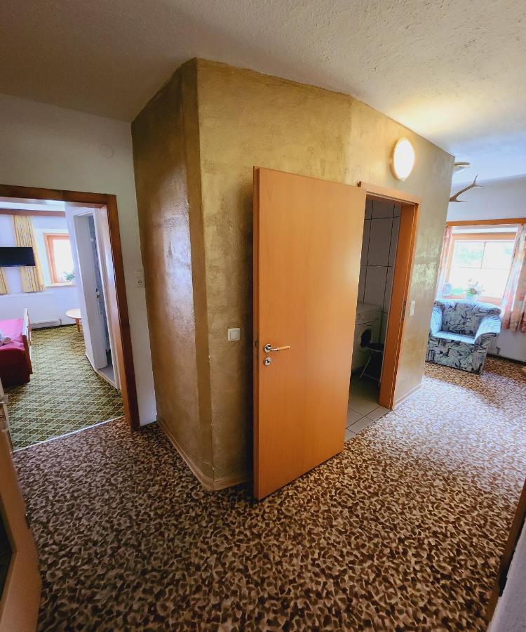 Familien Gruppenunterkunft 2 Ferienwohnungen als Ferienhaus zusammengefasst Häselgehr Exterior foto